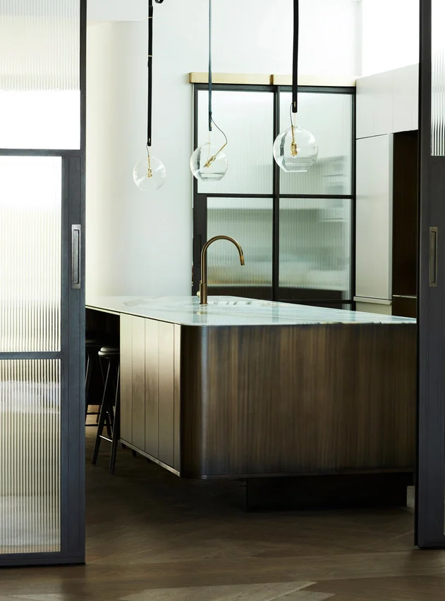 Rupertswood kitchen bronze florentine linish 03