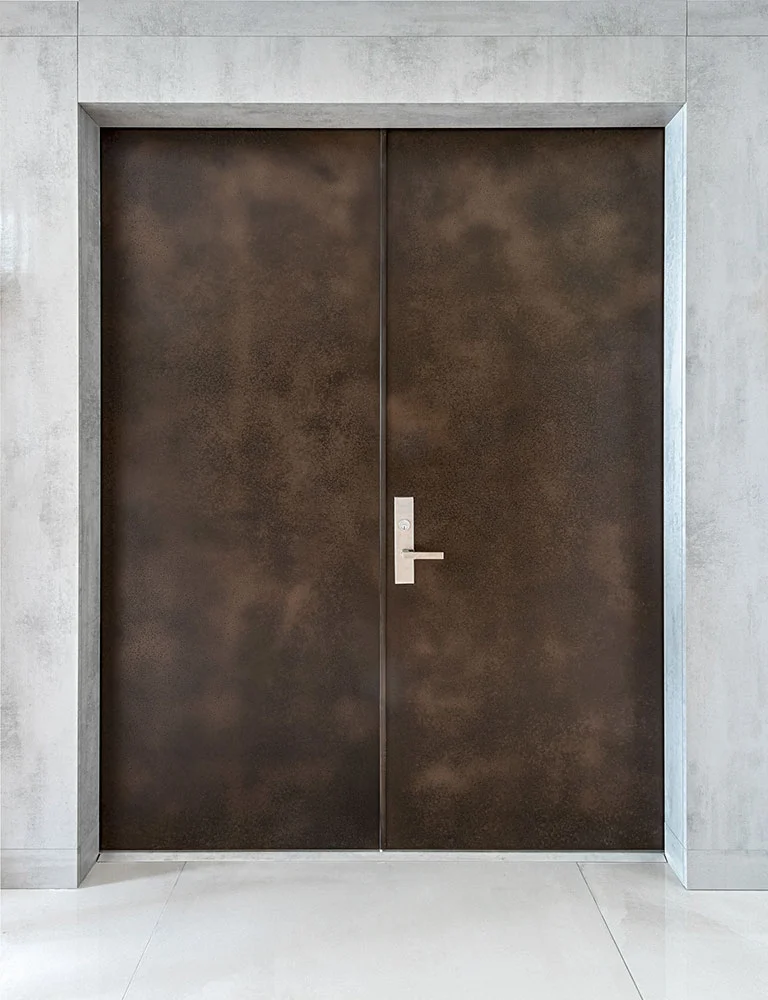Bronze Fine Lunar Black Florentine