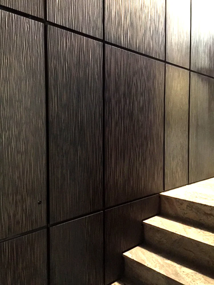 Bronze Smooth Black Florentine Cortex