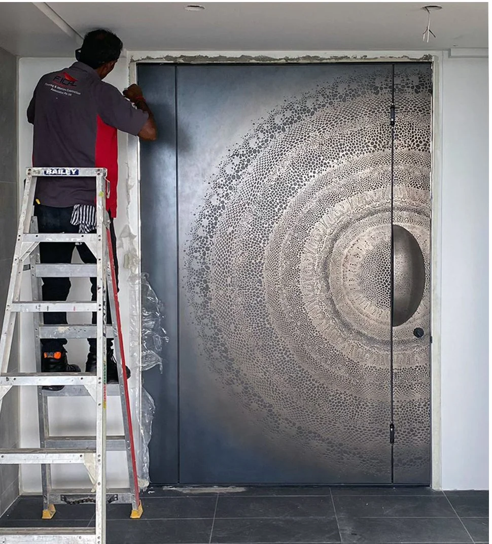 Splice Door and Handle