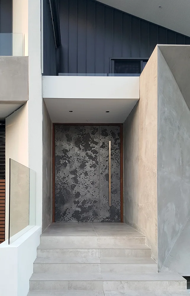 Mars Carved Door | Aluminium Fine Lunar Antique