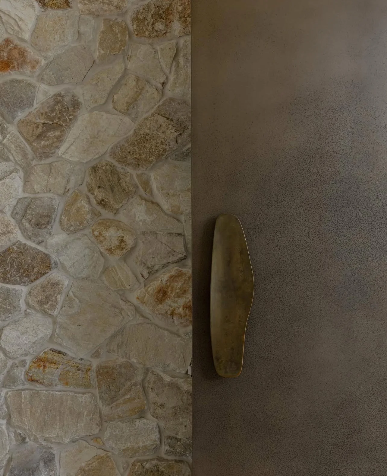 Champagne Bronze Medium Lunar Antique Cutback Semigloss