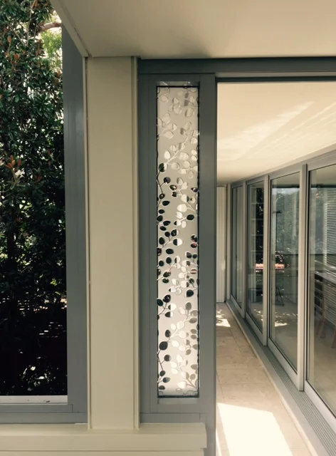 Halo Glass Sidelight - Wisteria Pattern