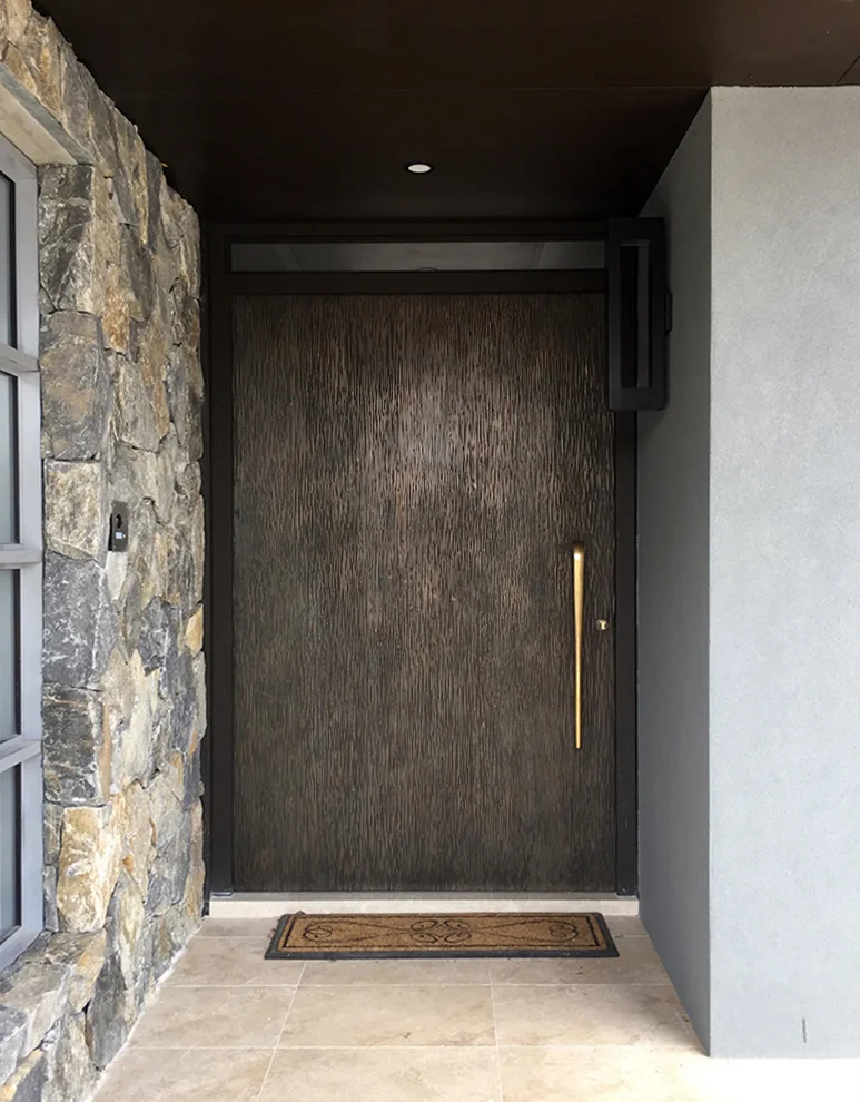 Cortex Door | Bronze Smooth Black Florentine